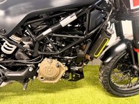 USED 2024 24 HUSQVARNA SVARTPILEN 125 125 Naked Petrol Manual Euro 5 (15 ps) Learner Legal - Ride From 17 Y/O