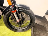 USED 2024 24 HUSQVARNA SVARTPILEN 125 125 Naked Petrol Manual Euro 5 (15 ps) Learner Legal - Ride From 17 Y/O