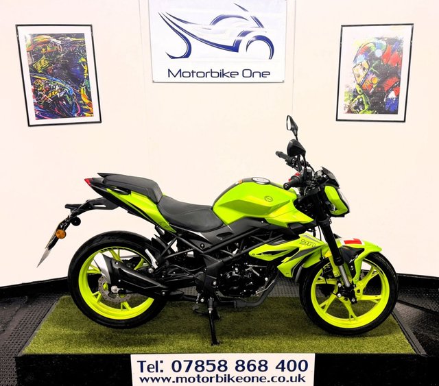 2024 24 Benelli BN 125 125 Naked Petrol Manual Euro 5 (11 ps)