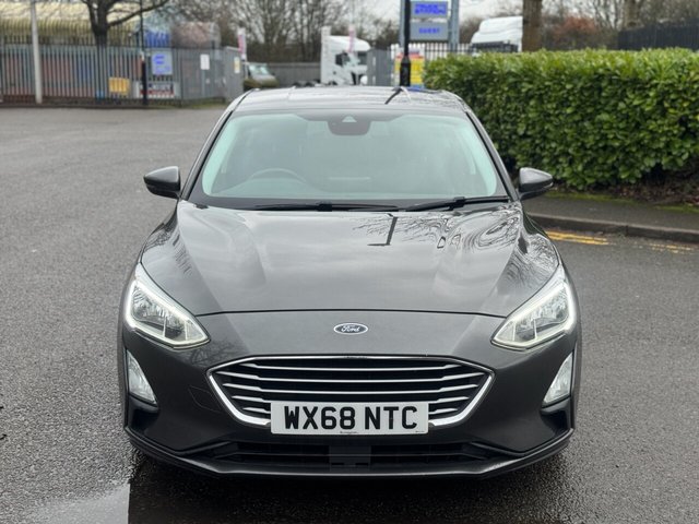 2018 Ford Focus 1.5L Zetec 5dr - Photo 2