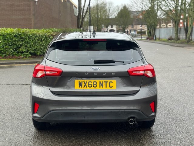 2018 Ford Focus 1.5L Zetec 5dr - Photo 6