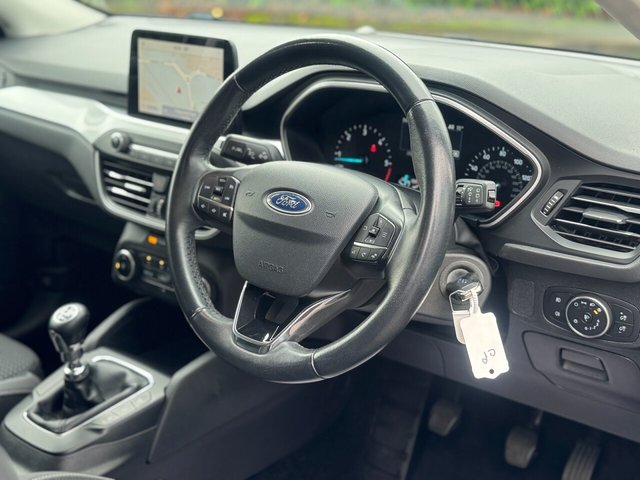 2018 Ford Focus 1.5L Zetec 5dr - Photo 10