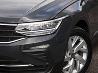 USED 2021 71 VOLKSWAGEN TIGUAN 1.5 TSI Life 5d 150 S/S SAT NAV, WIRELESS APP CONNECT FOR APPLE CARPLAY / ANDROID AUTO, LANE ASSIST, ADAPTIVE CRUISE CONTROL & SPEED LIMITER, DAB RADIO, BLUETOOTH, FRONT & REAR PARKING SENSORS, AUTO LIGHTS & WIPERS, AUTO HOLD, ELECTRIC HEATED DOOR MIRRORS, 18 INCH ALLOYS, BLACK ROOF RAILS, LEATHER FLAT BOTTOM MULTIFUNCTION STEERING WHEEL, 3  ZONE CLIMATE CONTROL A/C, ILLUMINATING VANITY MIRRORS, CLOTH INTERIOR, FRONT & REAR ARM RESTS, 1 OWNER, SERVICE HISTORY, MANUAL 6 SPEED GEARBOX, START STOP TECHNOLOGY