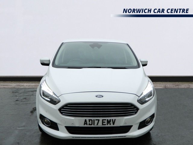 2017 Ford S-Max 2L Titanium 5dr - Photo 6