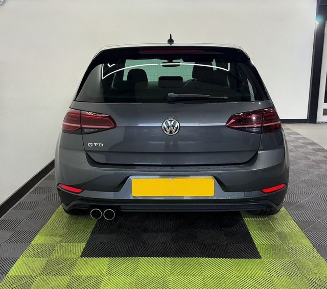 2017 VOLKSWAGEN GOLF - Photo 5