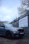 USED 2017 17 BMW X5 3.0 30d M Sport SUV 5dr Diesel Auto xDrive Euro 6 (s/s) (258 ps) PANORAMIC  SUNROOF - 7 SEATS - M PERFORMANCE STYLE BODYKIT - HEAD UP DISPLAY - HARMAN KARDON SOUND - 20" WHEELS