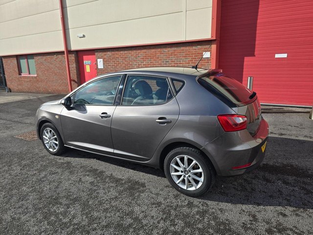 2016 SEAT IBIZA - Photo 6