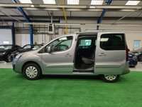 USED PEUGEOT HORIZON Wheelchair Access + 5 Seats