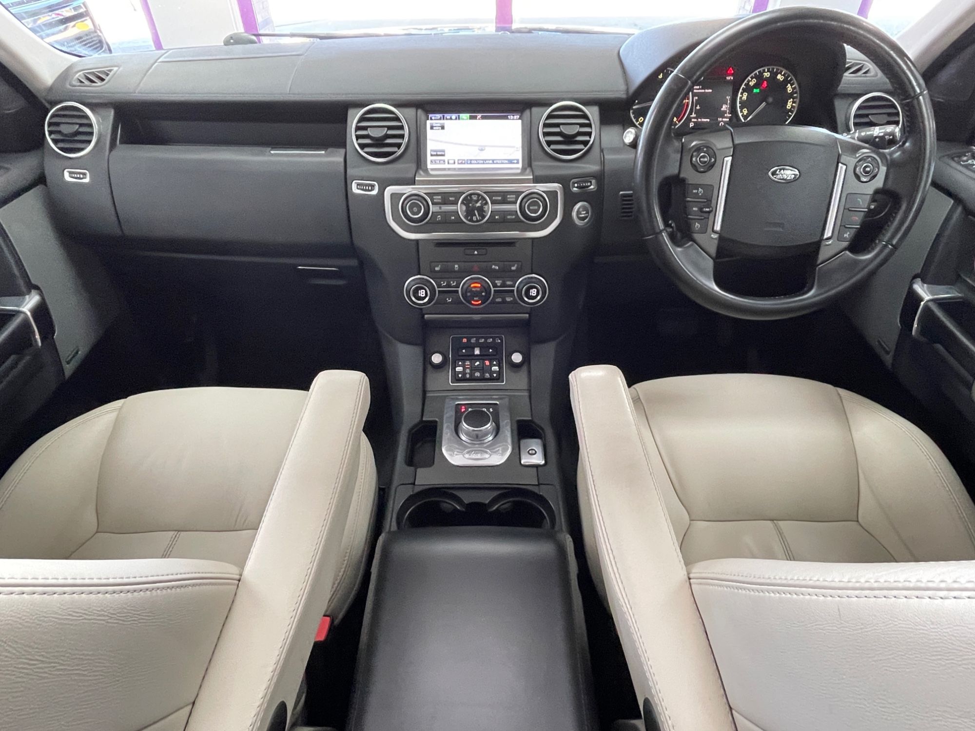 USED 2014 14 LAND ROVER DISCOVERY 4 3.0 SD V6 HSE SUV 5dr Diesel Auto 4WD Euro 5 (s/s) (255 bhp) 