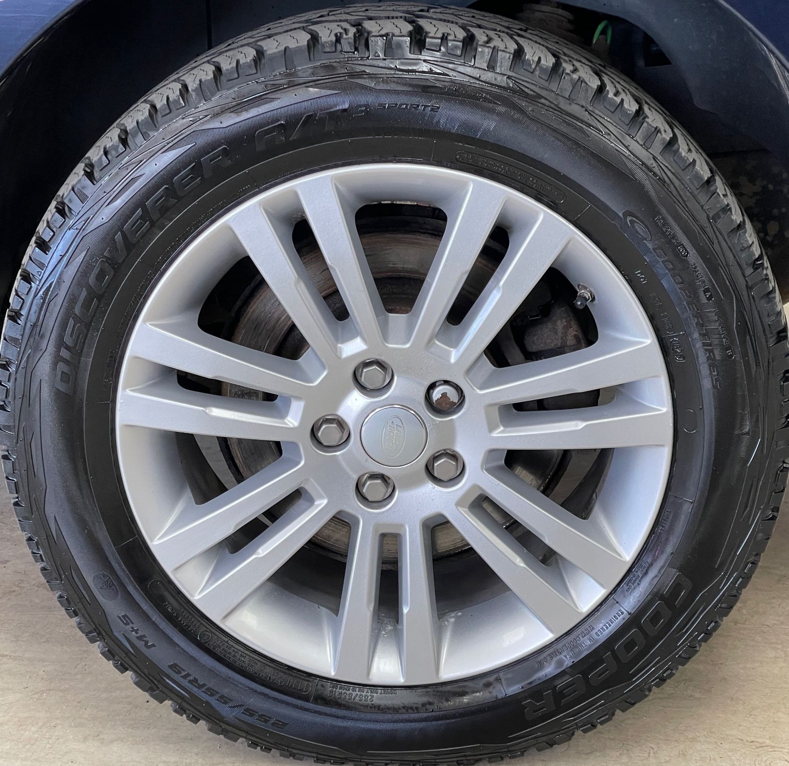 USED 2014 14 LAND ROVER DISCOVERY 4 3.0 SD V6 HSE SUV 5dr Diesel Auto 4WD Euro 5 (s/s) (255 bhp) 