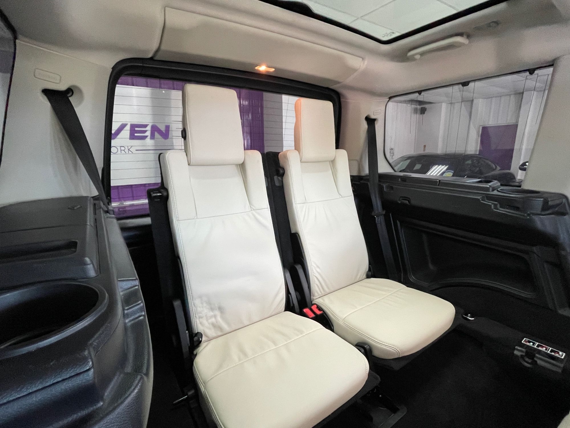 USED 2014 14 LAND ROVER DISCOVERY 4 3.0 SD V6 HSE SUV 5dr Diesel Auto 4WD Euro 5 (s/s) (255 bhp) 