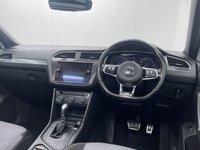 USED 2017 67 VOLKSWAGEN TIGUAN 2.0 TDI R-Line SUV 5dr Diesel DSG Euro 6 (s/s) (150 ps) HUGE SPEC VOLKSWAGEN TIGUAN 2.0 TDI R-LINE FINISHED IN PURE WHITE OF THE HIGHEST QUALITY + SERVICE HISTORY + SLIDING GLASS PANORAMIC ROOF + HEATED FRONT SEATS + DIGITAL DASH + SATELLITE NAVIGATION + REVERSE CAMERA WITH PARK ASSIST + 20IN ALLOY WHEELS + HALF LEATHER INTERIOR + FRONT & REAR PARKING SENSORS + LED HEADLIGHTS + SPORTS SUSPENSION + KEYLESS ENTRY WITH ELECTRIC BOOT + PRIVACY GLASS + DUAL CLIMATE CONTROL + AIR CONDITIONING + BLUETOOTH CONNECTIVITY + IN CAR ENTERTAINMENT