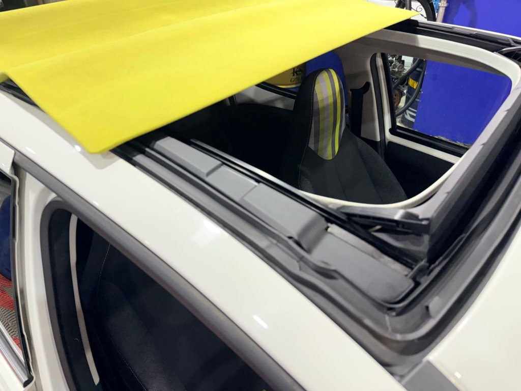 USED 2019 19 PEUGEOT 108 1.0 Collection Top! 5dr Petrol 2 Tronic Euro 6 (72 ps) R/CAMERA +1 FORMER KEEPER