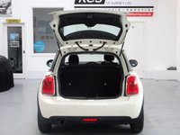 USED 2014 14 MINI HATCH 1.5 Cooper Hatchback 3dr Petrol Auto Euro 6 (s/s) (136 ps) BLUETOOTH-DAB RADIO