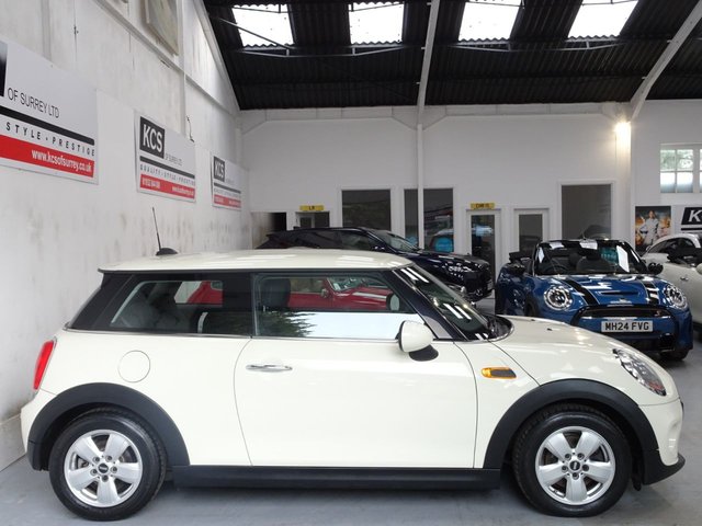 2014 MINI HATCH 1.5 Cooper Hatchback 3dr Petrol Auto Euro 6 (s/s) (136 ps) - Photo 11