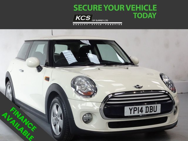 View our MINI Hatch 1.5 Cooper Hatchback 3dr Petrol Auto Euro 6 (s/s) (136 ps)