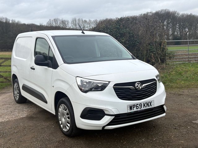 2019 69 Vauxhall Combo 1.6 Turbo D 2300 Sportive Panel Van 4dr Diesel Manual L1 H1 Euro 6 (s/s) (100 ps)