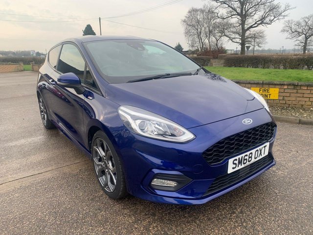 2018 FORD FIESTA - Photo 2