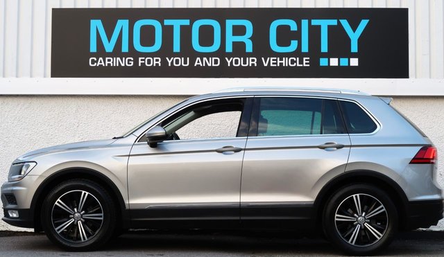 2017 VOLKSWAGEN TIGUAN 2.0 TDI BlueMotion Tech SE SUV 5dr Diesel Manual Euro 6 (s/s) (150 ps) - Photo 7