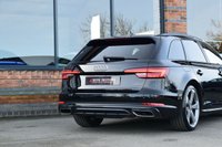 USED 2019 19 AUDI A4 AVANT 2.0 TFSI 45 Black Edition Estate 5dr Petrol S Tronic quattro Euro 6 (s/s) (245 ps) 2 OWNER / BLACK EDITION / FASH