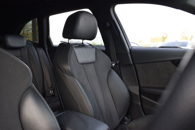 2019 Audi A4 Avant 2L Black Edition 5dr - Photo 5