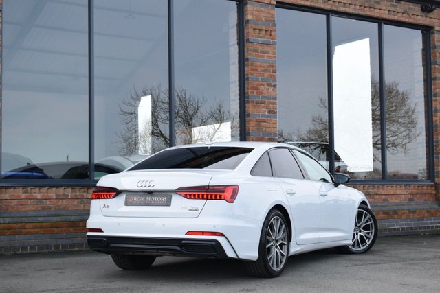 2021 Audi A6 Saloon 2L Black Edition 4dr - Photo 2