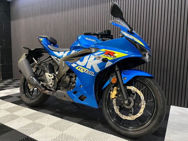 View our SUZUKI GSX-R125
