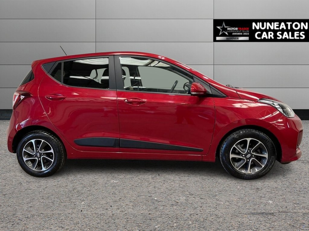 USED 2018 68 HYUNDAI I10 1.2 Premium Hatchback 5dr Petrol Manual Euro 6 (87 ps) APPLE CAR PLAY AND ANDROID AUTO