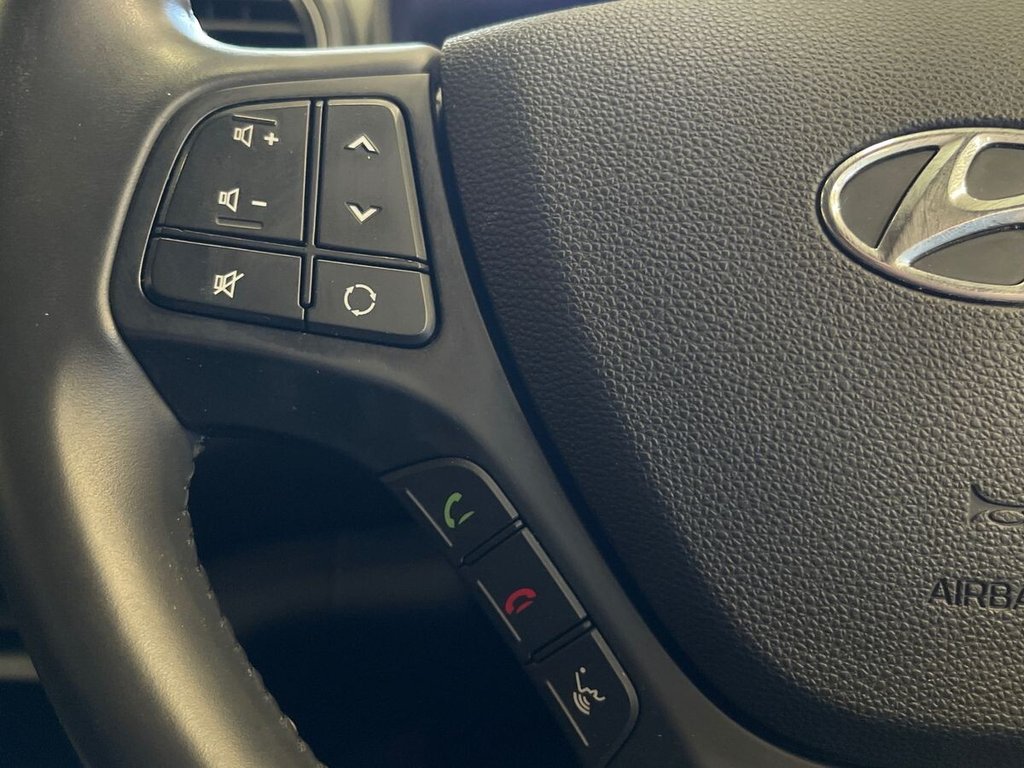 USED 2018 68 HYUNDAI I10 1.2 Premium Hatchback 5dr Petrol Manual Euro 6 (87 ps) APPLE CAR PLAY AND ANDROID AUTO