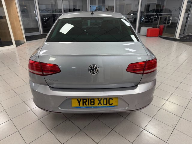 2018 Volkswagen Passat 2L SE Business 4dr - Photo 6