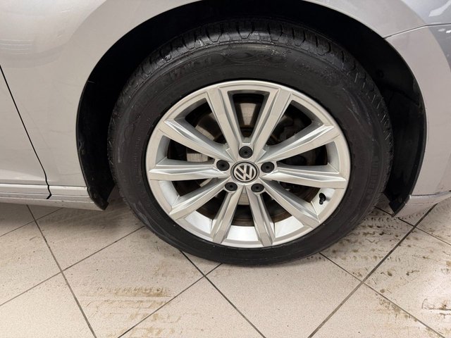 2018 Volkswagen Passat 2L SE Business 4dr - Photo 10