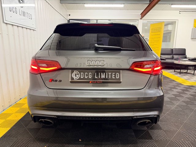 2015 AUDI RS3 (2015) - Photo 9