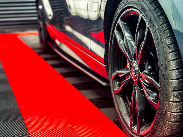 2017 BMW 1 SERIES - Photo 8