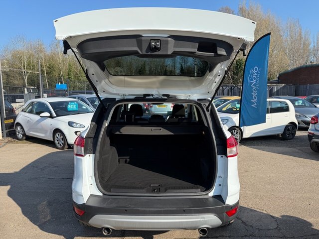 2014 FORD KUGA 2.0 TDCi Zetec SUV 5dr Diesel Manual AWD Euro 5 (140 ps) - Photo 12