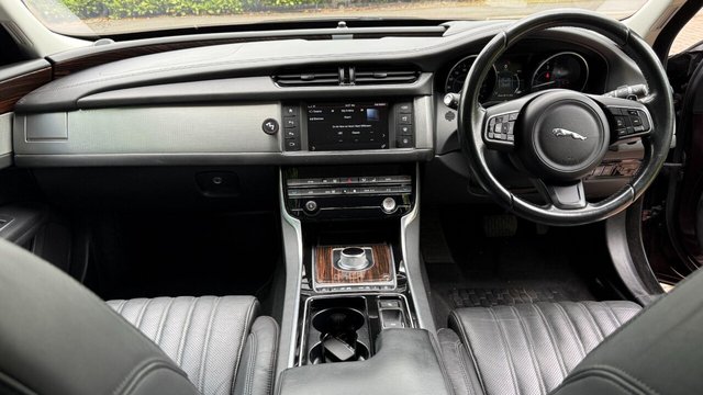 View our JAGUAR XF
