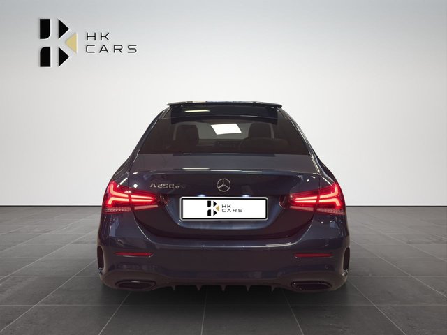 2022 MERCEDES-BENZ A-CLASS 1.3 A250e 15.6kWh AMG Line Edition (Premium Plus) Saloon 4dr Petrol Plug-in Hybrid 8G-DCT Euro 6 (s/s) (218 ps) - Photo 4