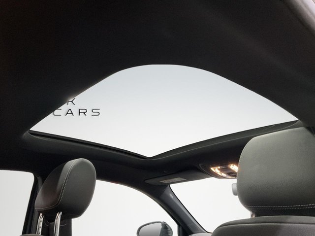 2022 MERCEDES-BENZ A-CLASS 1.3 A250e 15.6kWh AMG Line Edition (Premium Plus) Saloon 4dr Petrol Plug-in Hybrid 8G-DCT Euro 6 (s/s) (218 ps) - Photo 3