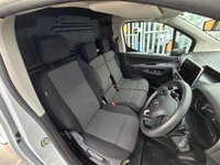 USED 2023 72 TOYOTA PROACE CITY 1.5 BlueHDi Design Short Panel Van 5dr Diesel Auto SWB Euro 6 (s/s) (130 bhp) AUTO - DESIGN - ALLOYS, CAMERA AND SENSORS.