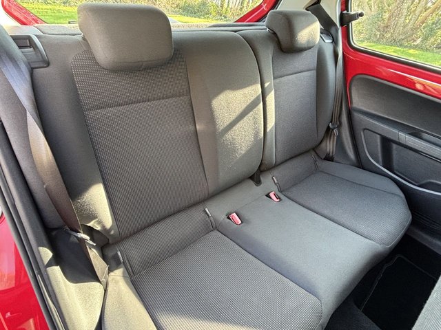 2013 Volkswagen Up! 1L High Up! 5dr - Photo 10