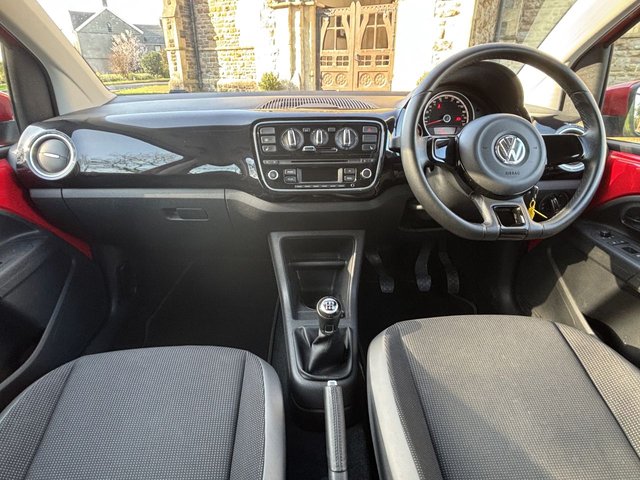 2013 Volkswagen Up! 1L High Up! 5dr - Photo 12