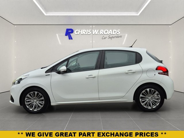 2018 Peugeot 208 1.2L Signature 5dr - Photo 10