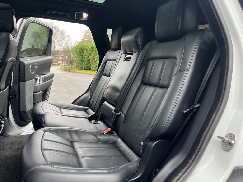 USED 2018 67 LAND ROVER RANGE ROVER SPORT 3.0 SD V6 Autobiography Dynamic SUV 5dr Diesel Auto 4WD Euro 6 (s/s) (306 ps) 
