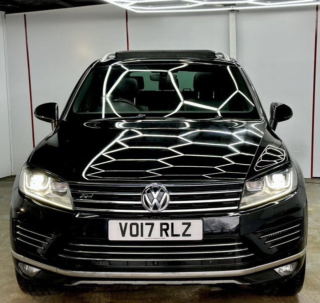 2017 Volkswagen Touareg 3L R-Line Plus 5dr - Photo 6