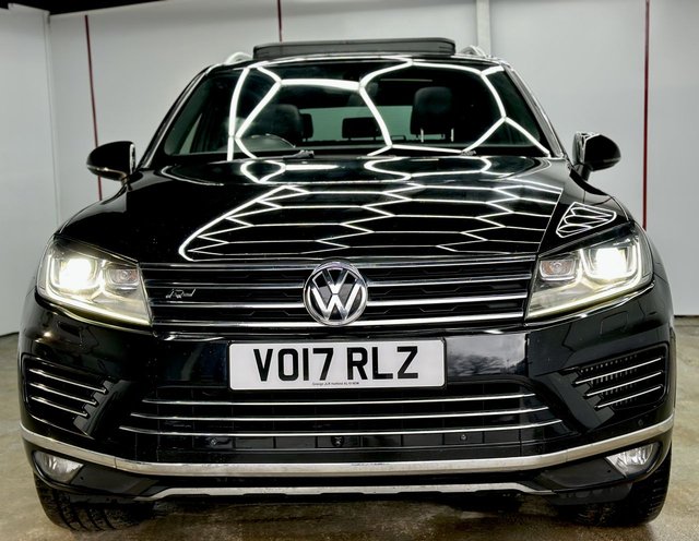 2017 Volkswagen Touareg 3L R-Line Plus 5dr - Photo 7