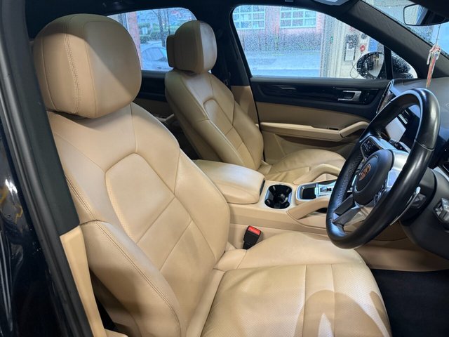 2019 PORSCHE CAYENNE 3.0T V6 GPF SUV 5dr Petrol TiptronicS 4WD Euro 6 (s/s) (340 ps) - Photo 12