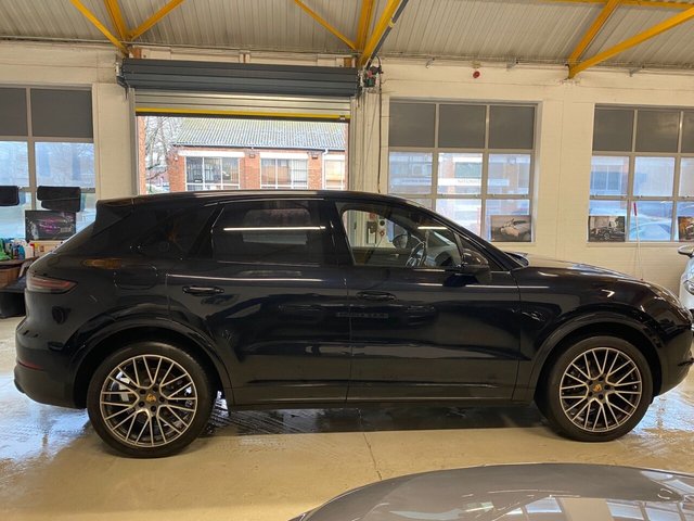 2019 PORSCHE CAYENNE 3.0T V6 GPF SUV 5dr Petrol TiptronicS 4WD Euro 6 (s/s) (340 ps) - Photo 5