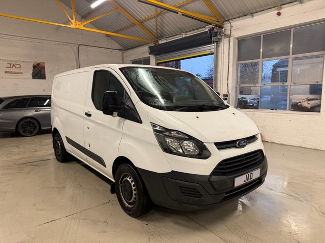 View our FORD TRANSIT CUSTOM