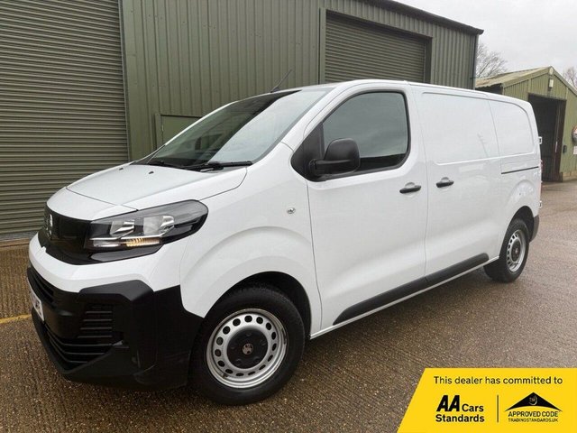 View our VAUXHALL VIVARO