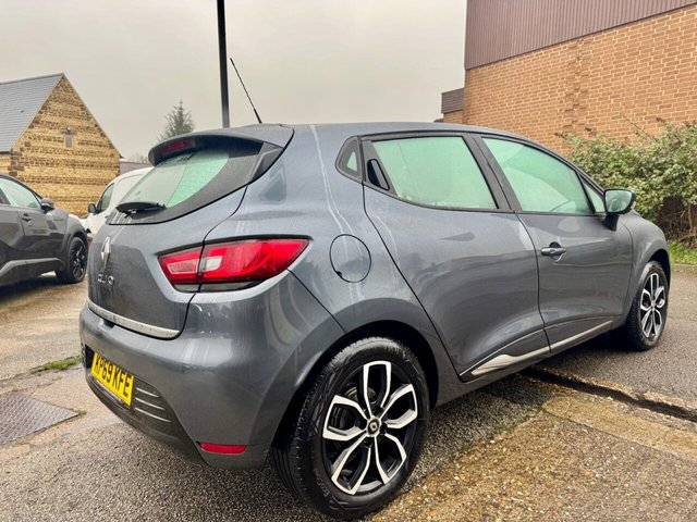 2019 Renault Clio 0.9L Play 5dr - Photo 8
