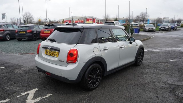 2015 MINI HATCH 1.5 Cooper Hatchback 5dr Petrol Manual Euro 6 (s/s) (136 ps) - Photo 9